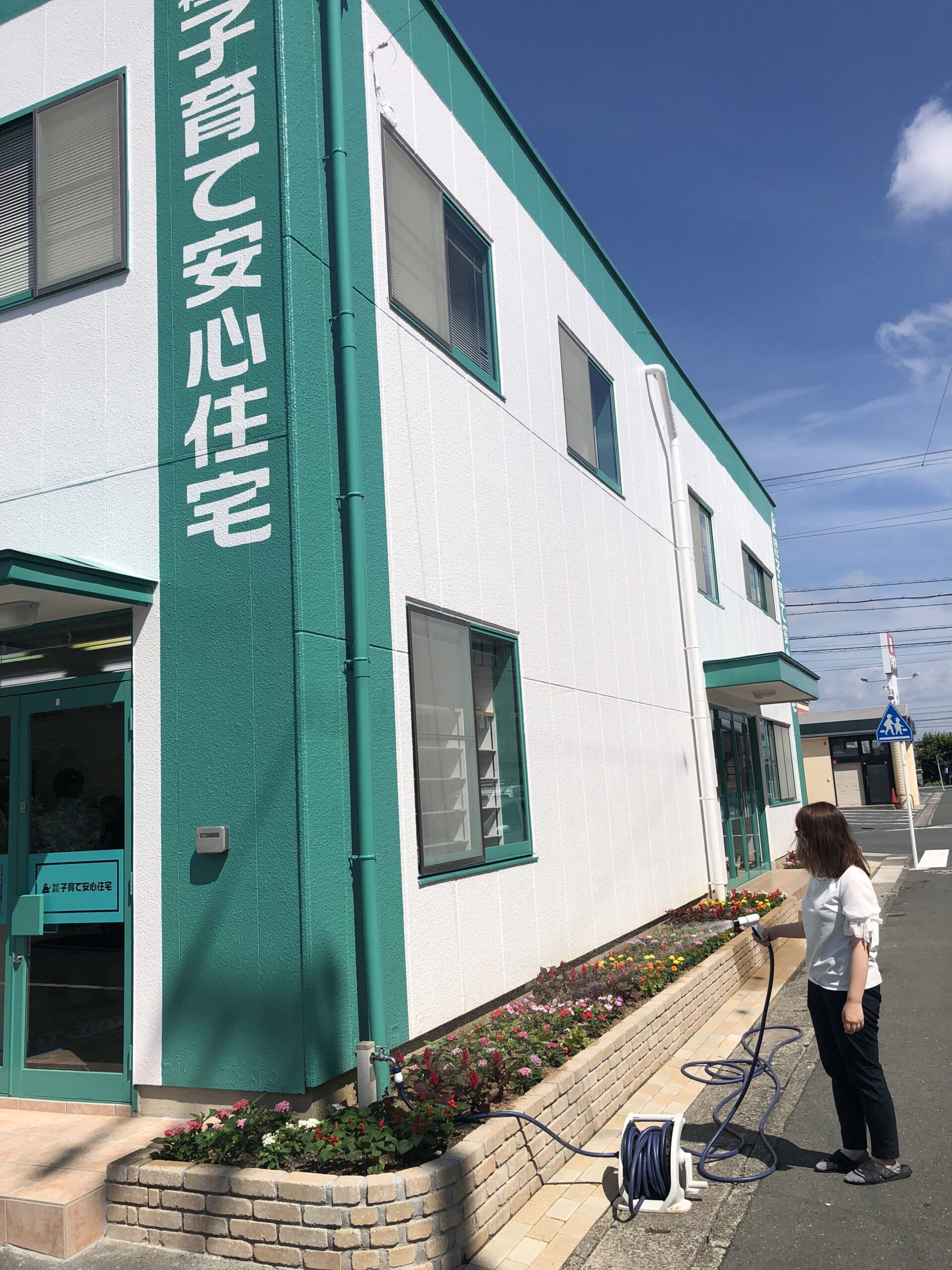 事務所花壇完成⭐️