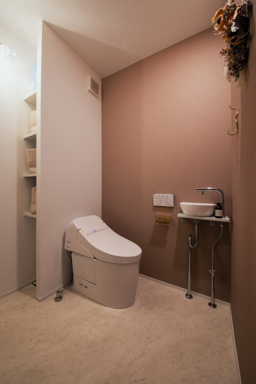 トイレに手洗いカウンターは必要?