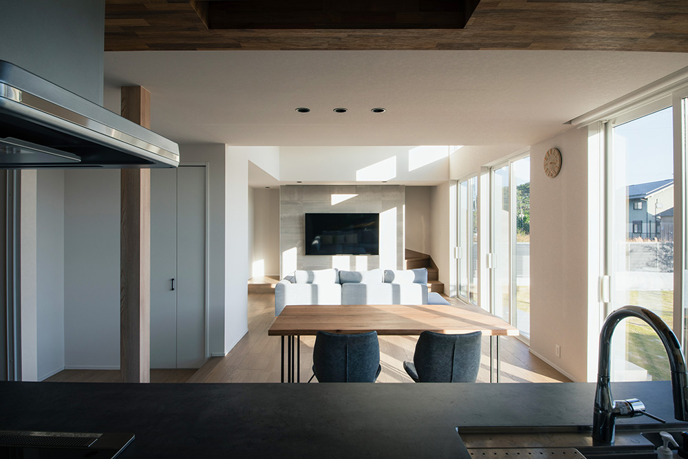 キッチンから家全体を見渡せる間取りのいいところ３選