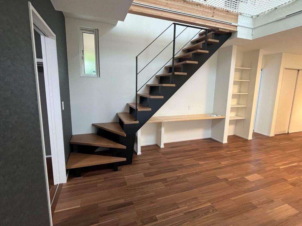 階段下スペースの施工事例